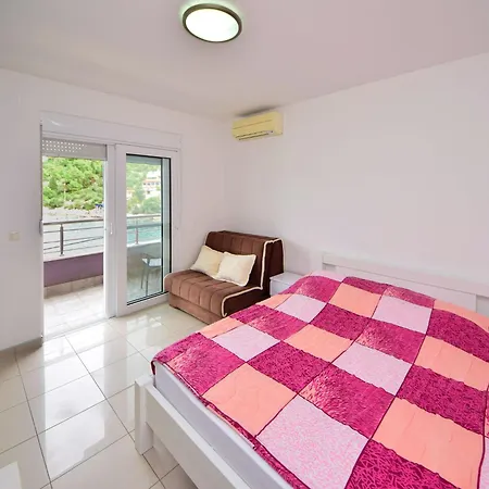 Jasmina-1 By Interhome *