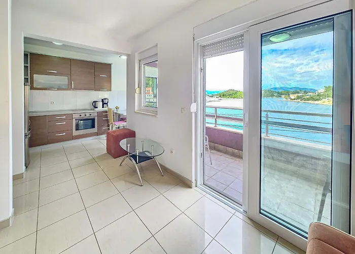 Jasmina-1 By Interhome Blace